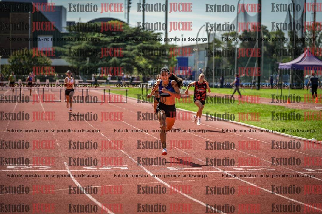 Fotos de los 400 m con vallas de mujeres