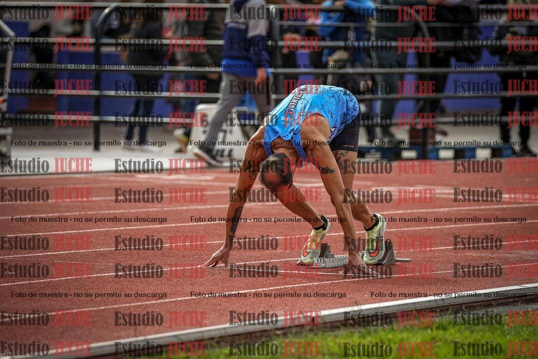 Fotos de los 400 m llanos de varones