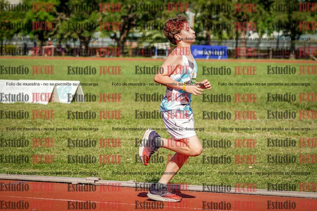 Fotos de los 1000 m llanos de varones
