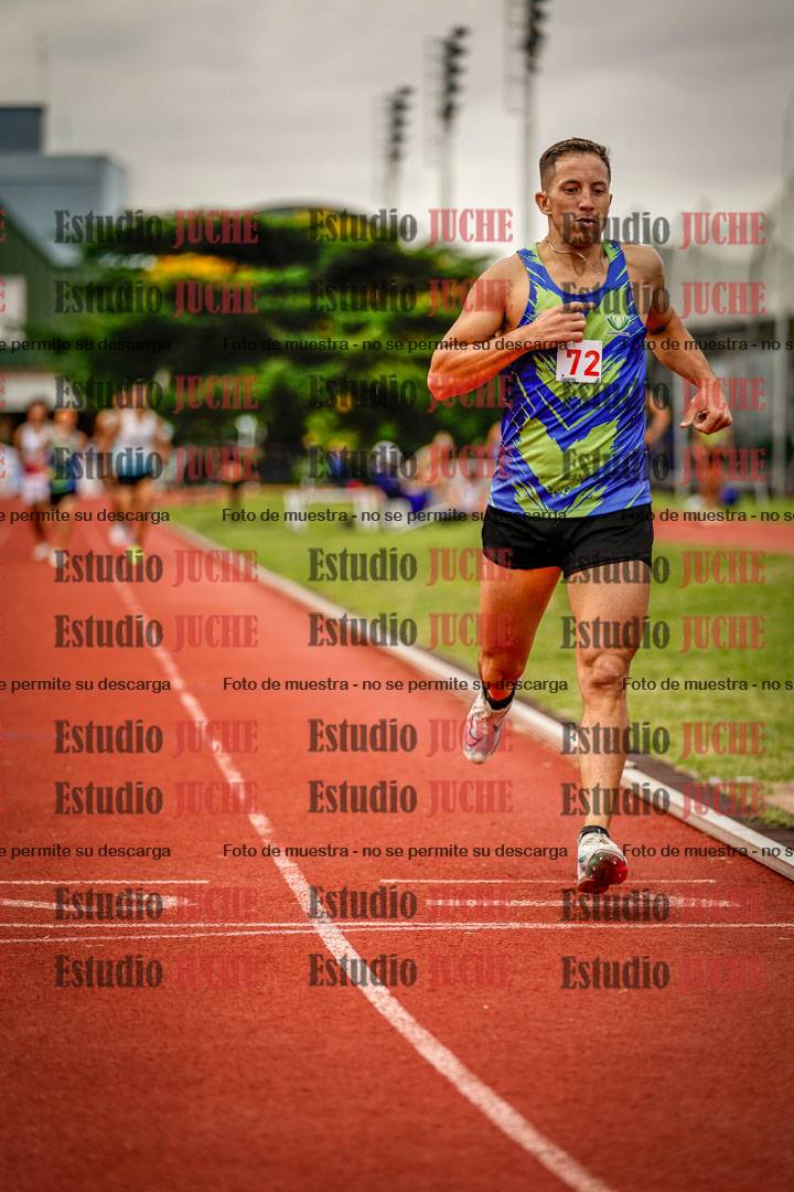 Fotos de los 800 m de varones