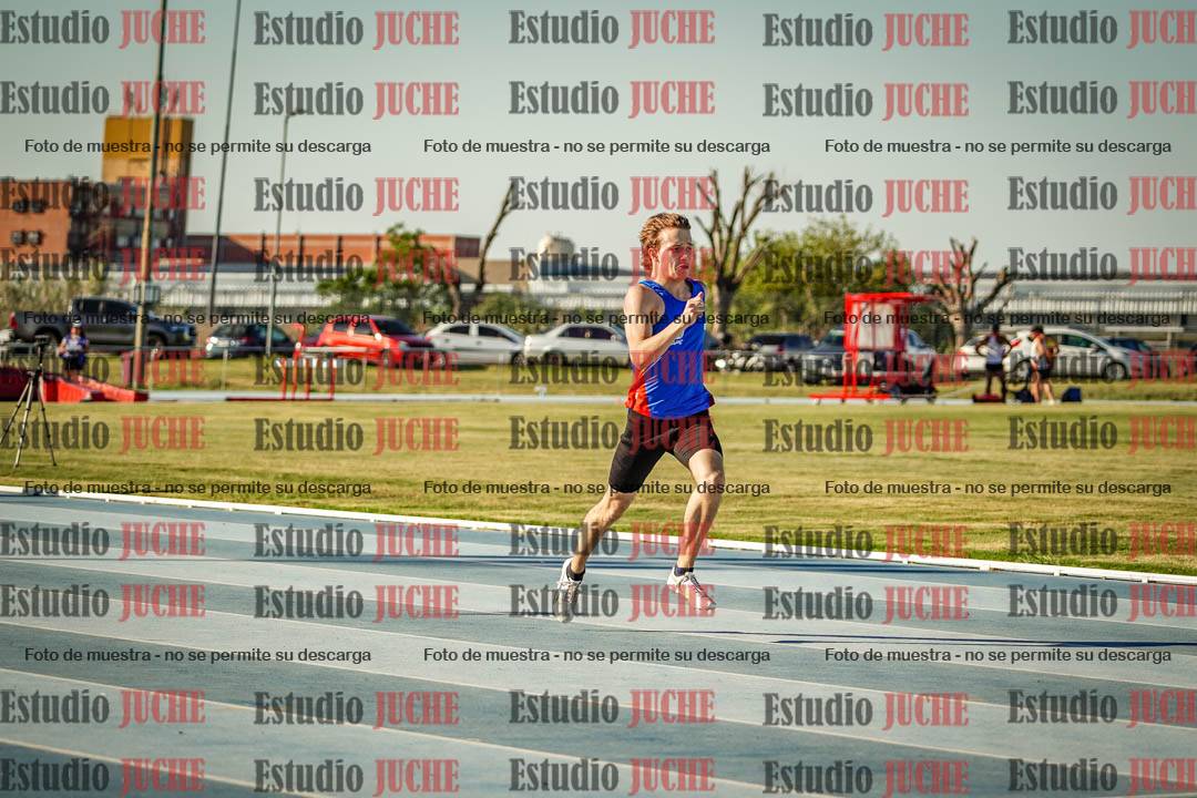 Fotos de los 400 m llanos de varones