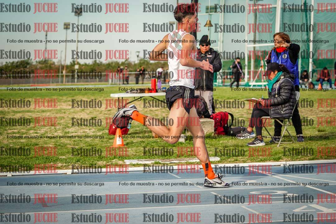 Fotos de los 1500 m llanos de varones