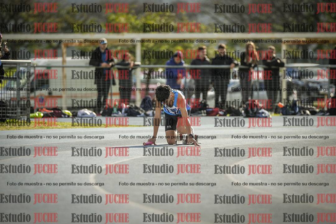 Fotos de las postas 4x400 m llanos de varones