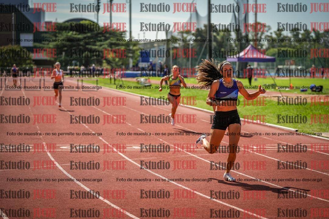 Fotos de los 400 m con vallas de mujeres