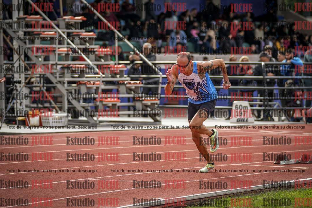 Fotos de los 400 m llanos de varones