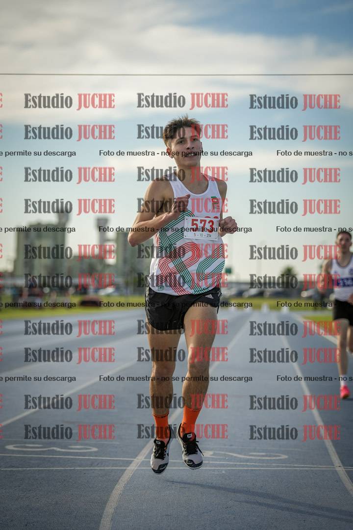 Fotos de los 1500 m llanos de varones