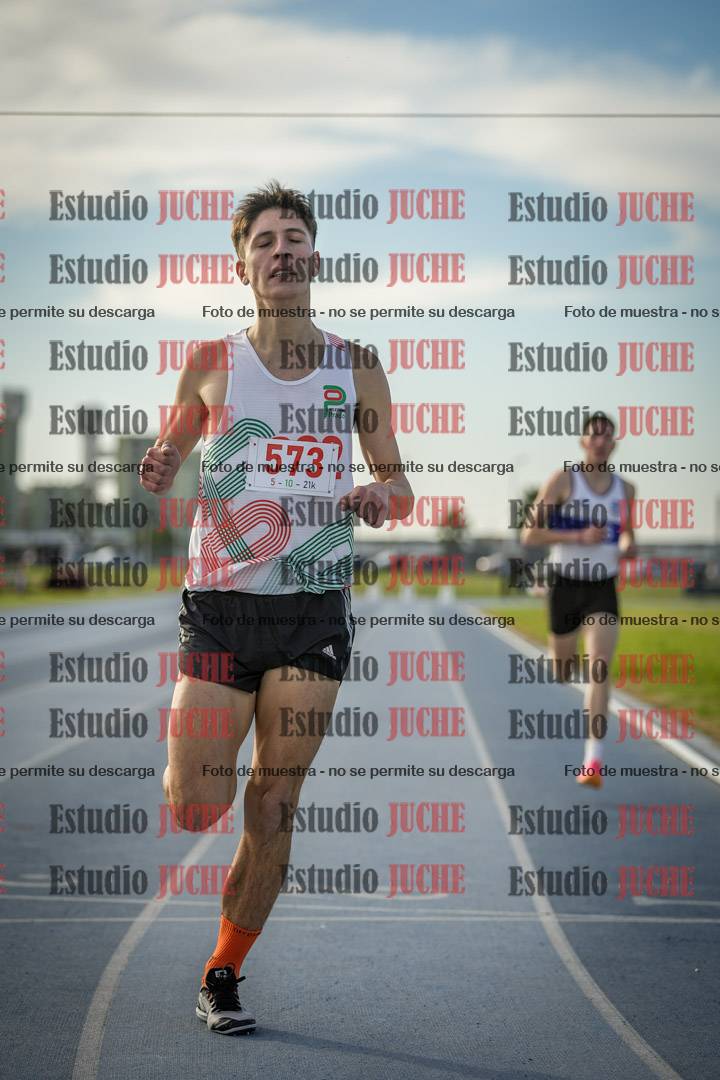 Fotos de los 1500 m llanos de varones