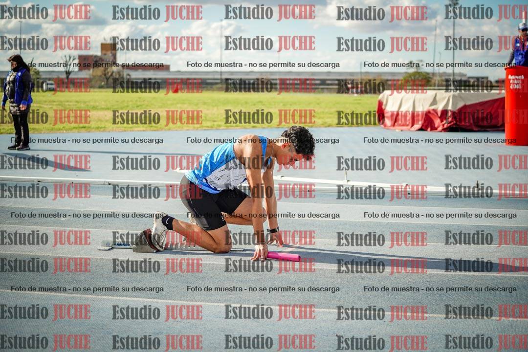 Fotos de las postas 4x400 m llanos de varones