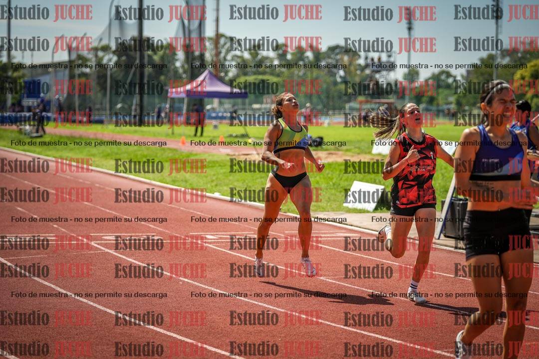 Fotos de los 400 m con vallas de mujeres