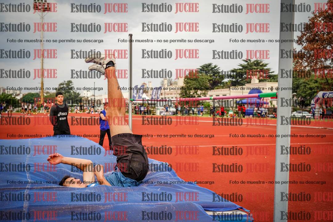 Fotos del salto en alto de varones - decatlón 4