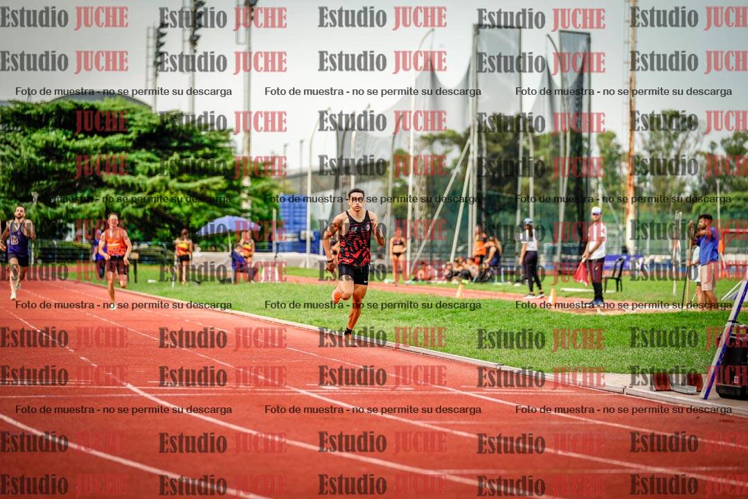 Fotos de los 400 m llanos de varones