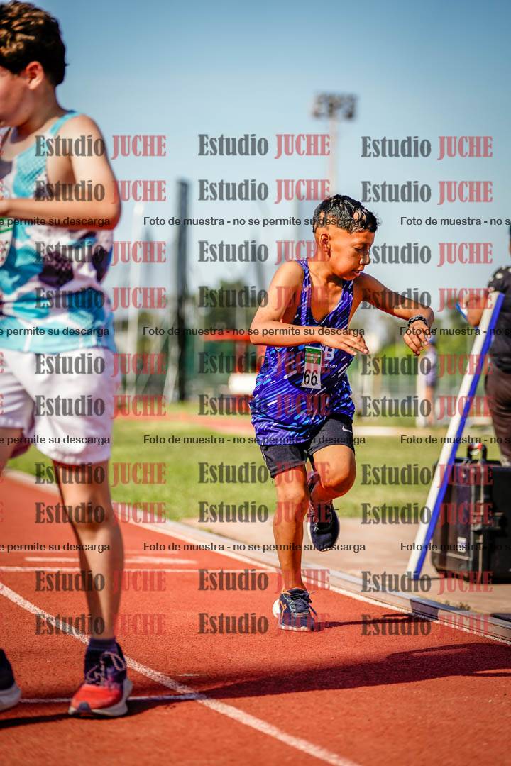 Fotos de los 1000 m llanos de varones