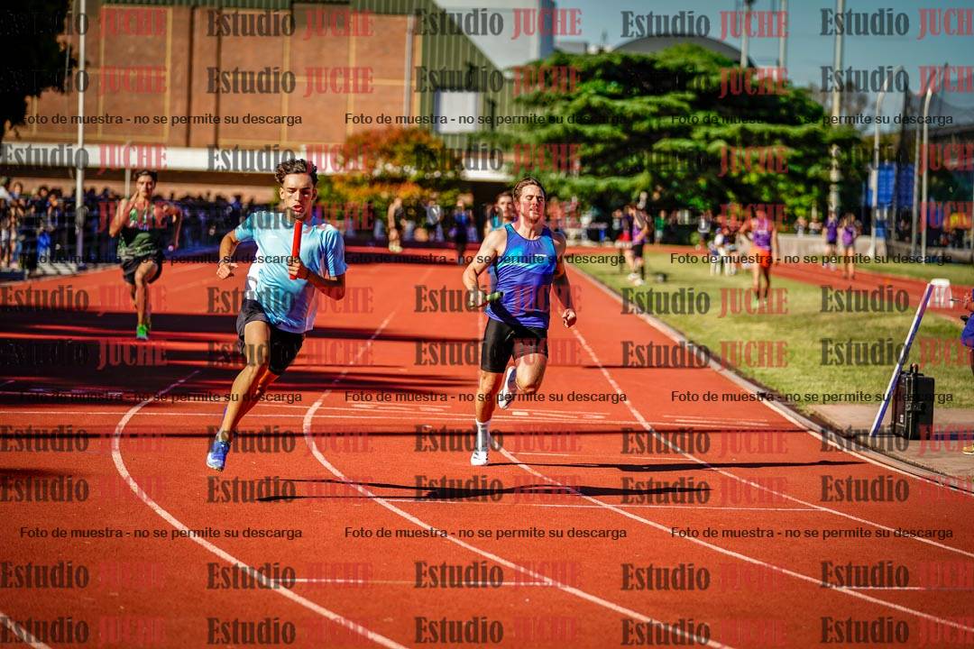 Fotos de las postas 4x100 m de varones