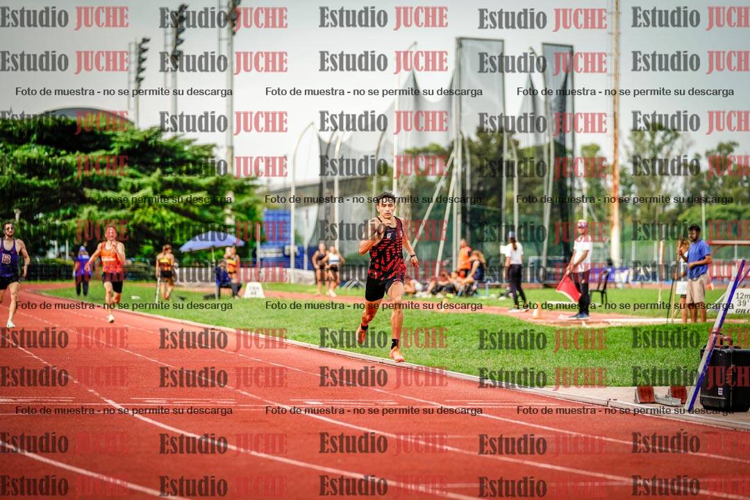 Fotos de los 400 m llanos de varones