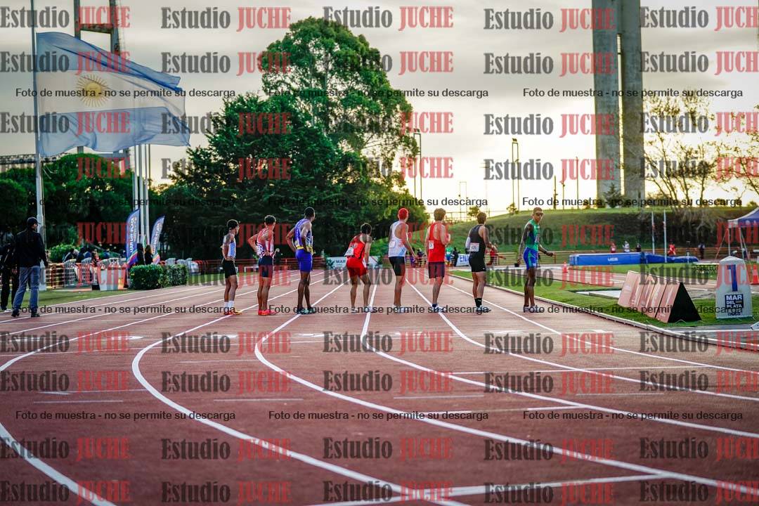 Fotos de los relevos 4x400 m de varones