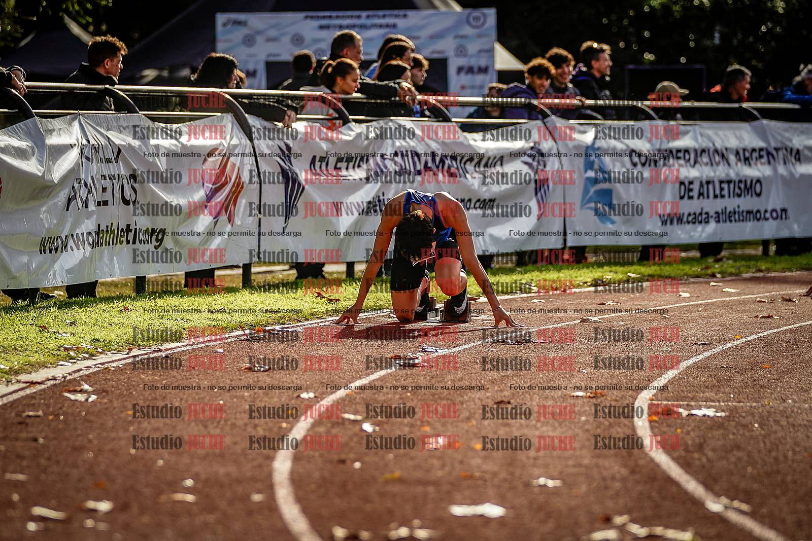 Fotos de los 400 m con vallas de varones