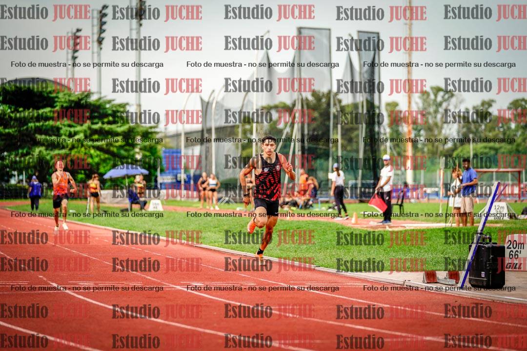 Fotos de los 400 m llanos de varones