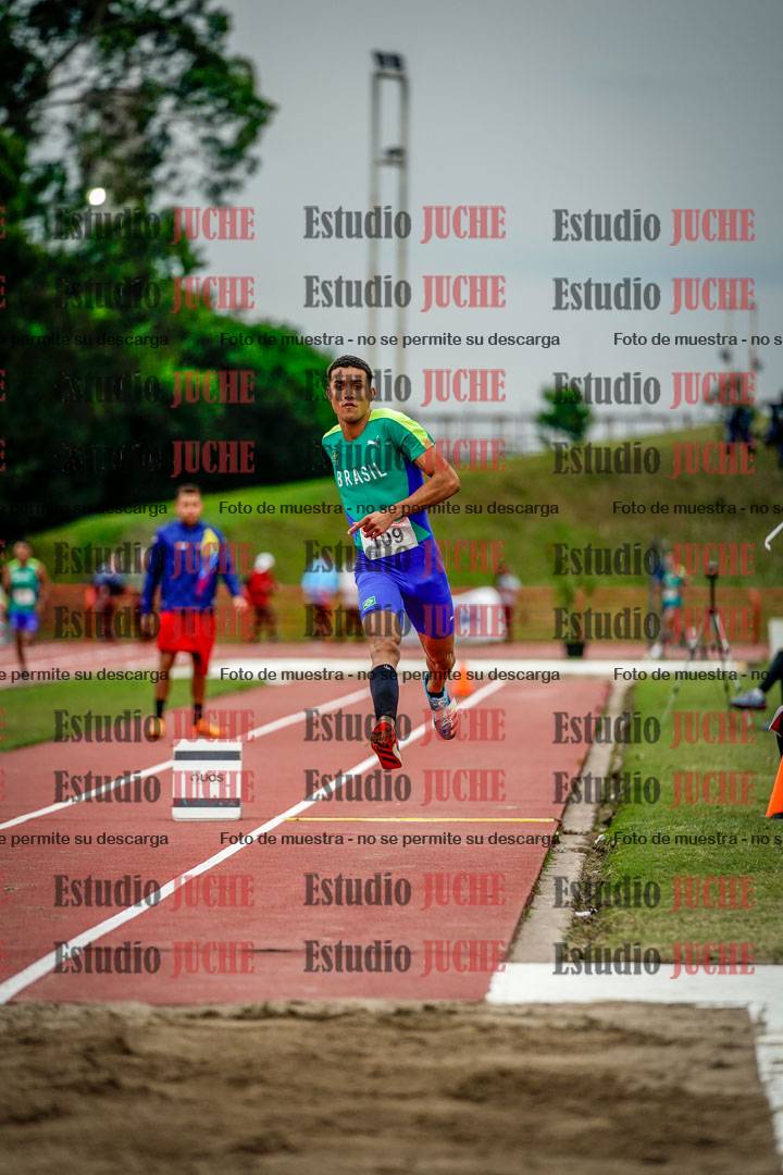 Fotos del salto triple de varones - FINAL