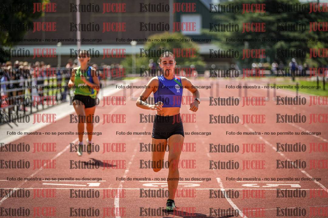 Fotos de los 400 m con vallas de mujeres