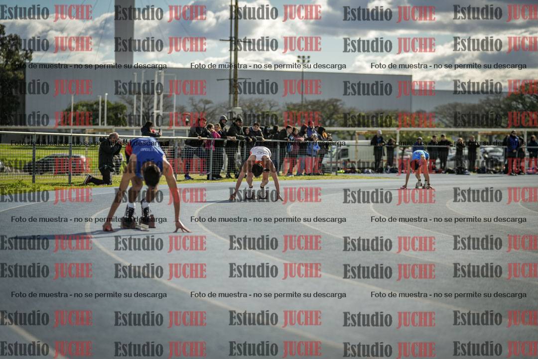 Fotos de las postas 4x400 m llanos de varones