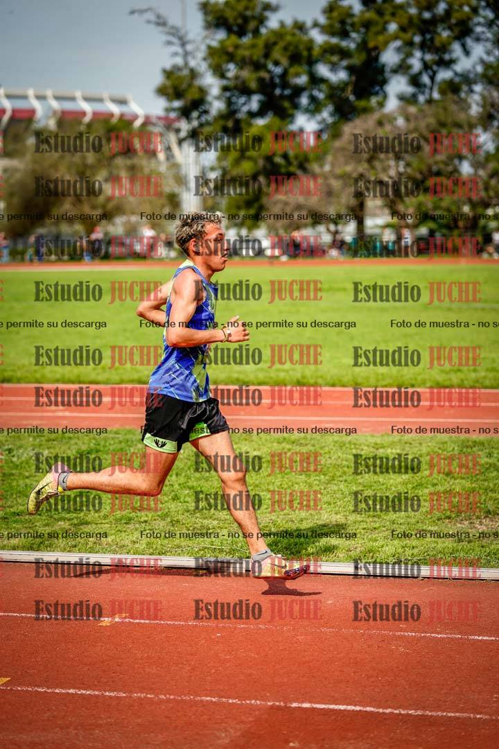 Fotos de los 3000 m llanos de varones
