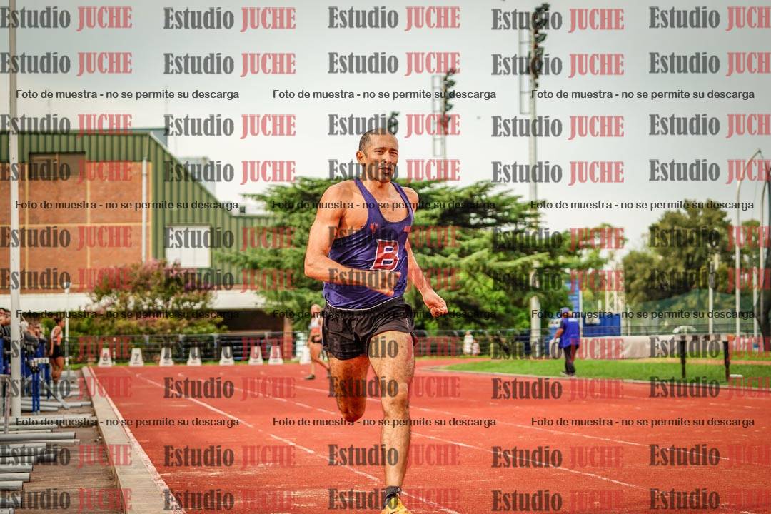 Fotos de los 400 m llanos de varones