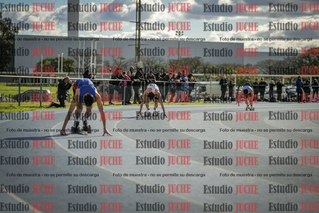 Fotos de las postas 4x400 m llanos de varones