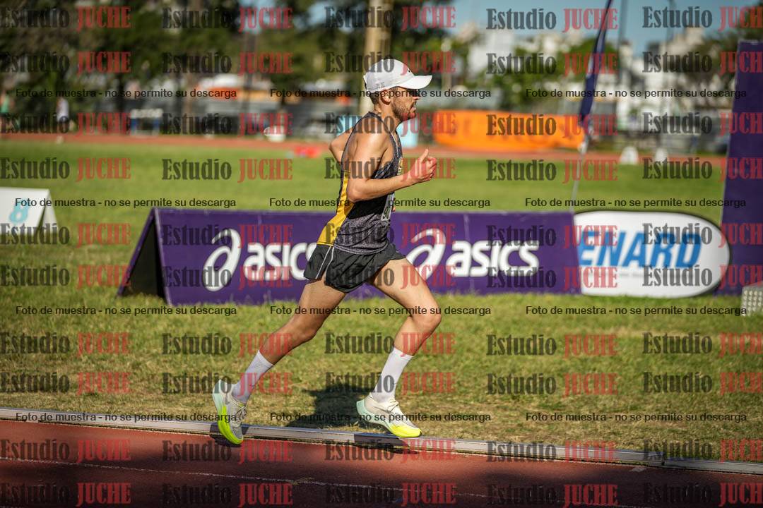 Fotos de los 5000 m llanos de varones