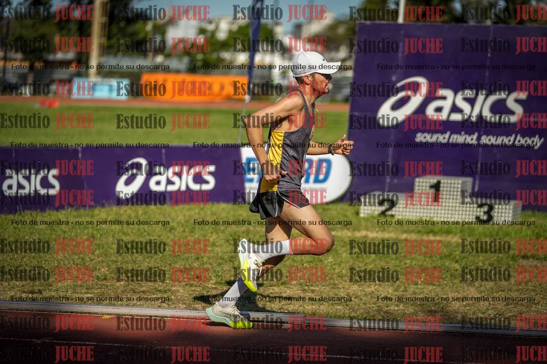 Fotos de los 5000 m llanos de varones