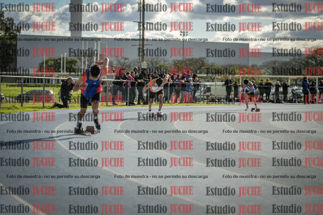Fotos de las postas 4x400 m llanos de varones