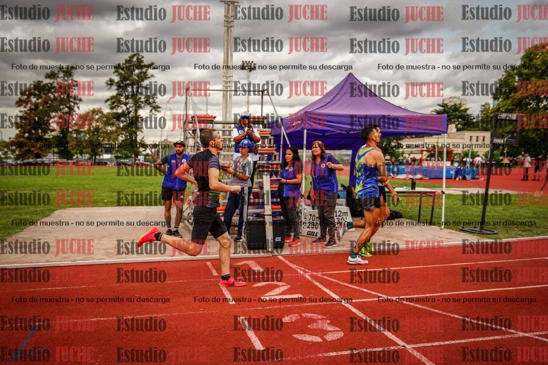 Fotos de los 800 m de varones