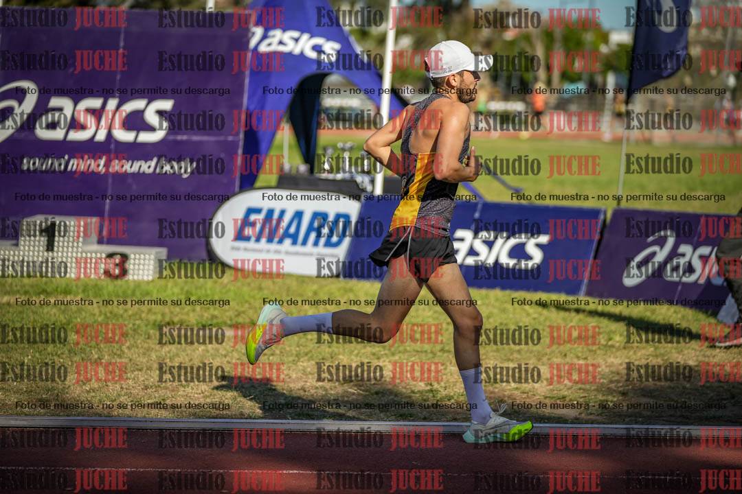 Fotos de los 5000 m llanos de varones