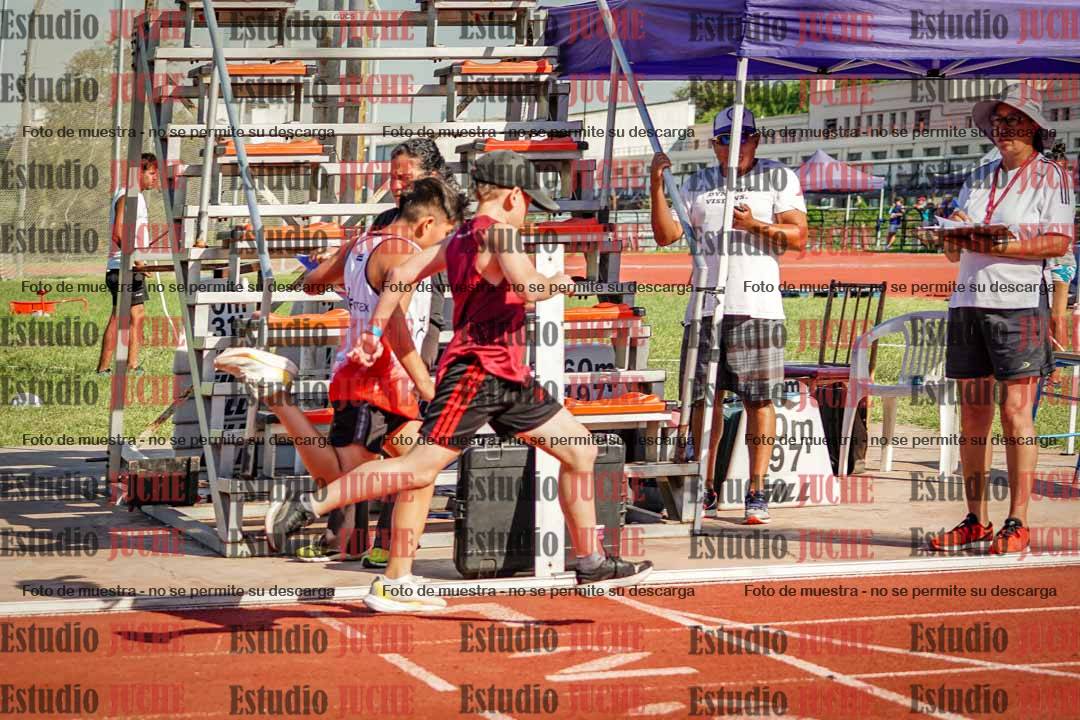 Fotos de los 1000 m llanos de varones