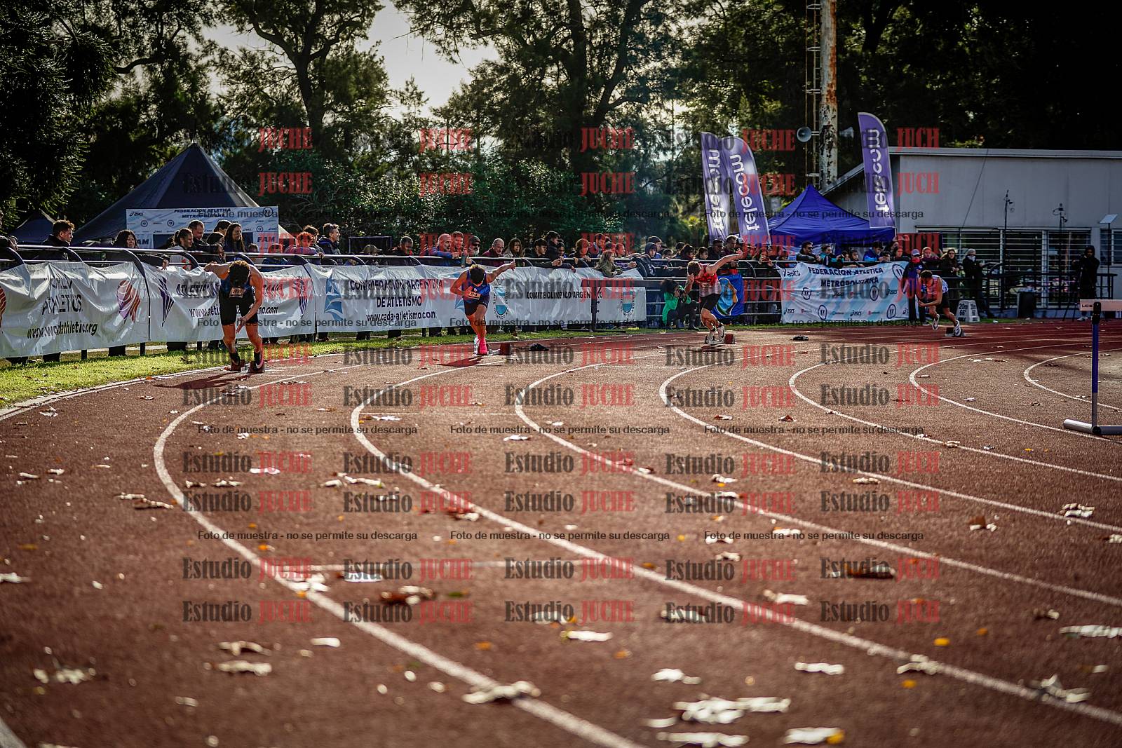 Fotos de los 400 m con vallas de varones