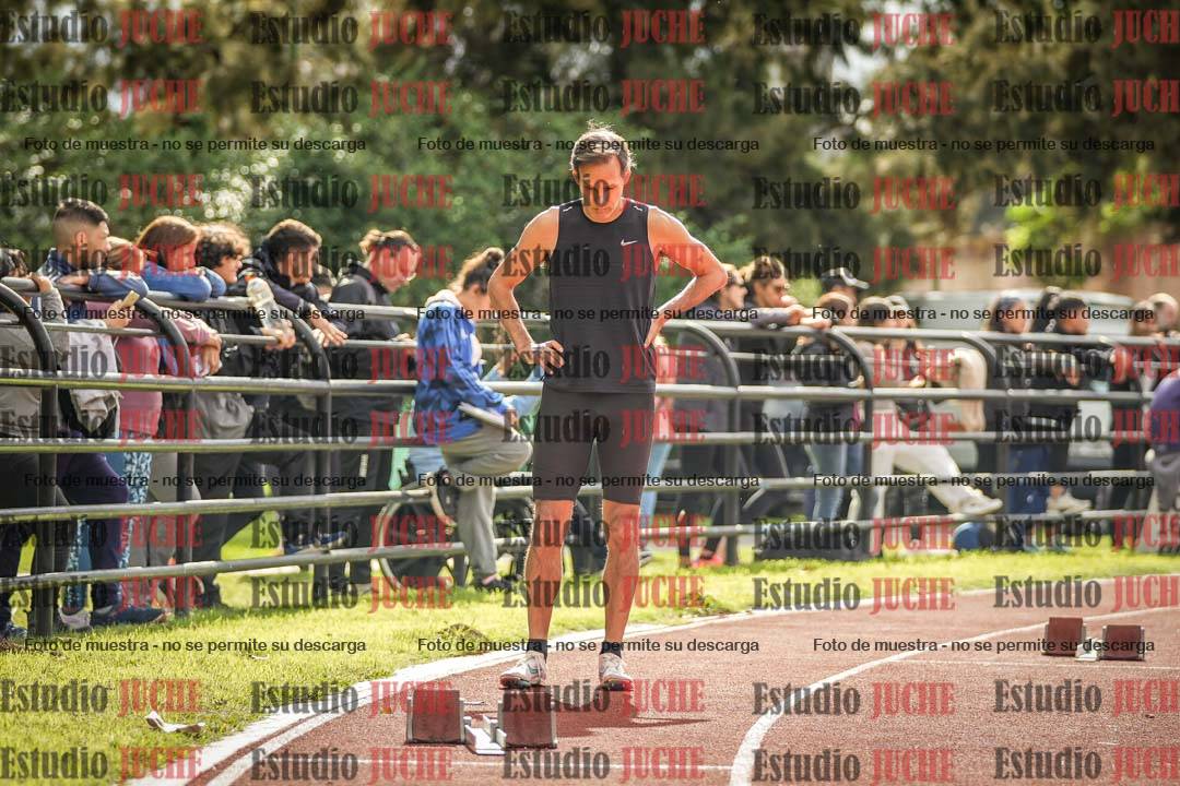 Fotos de los 400 m llanos de varones