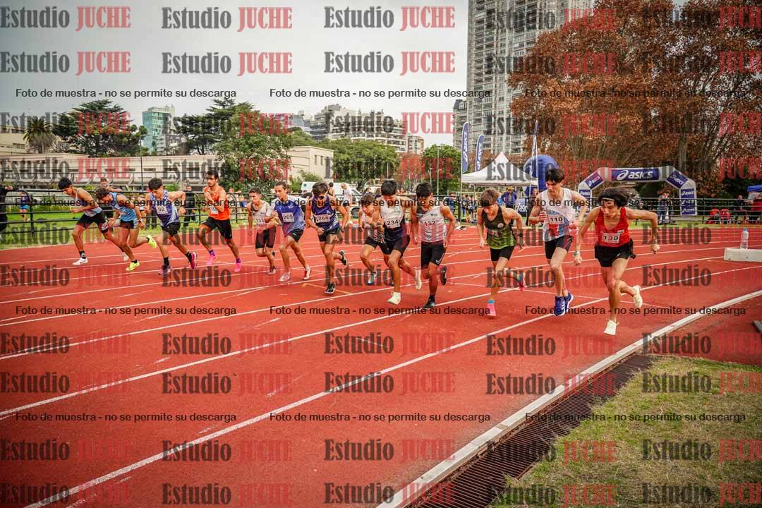 Fotos de los 1500 m llanos de varones
