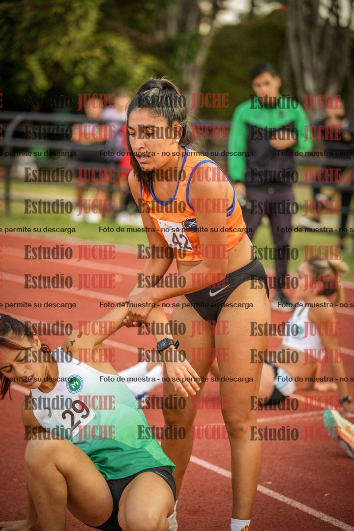 Fotos de algunos podios y extras del torneo