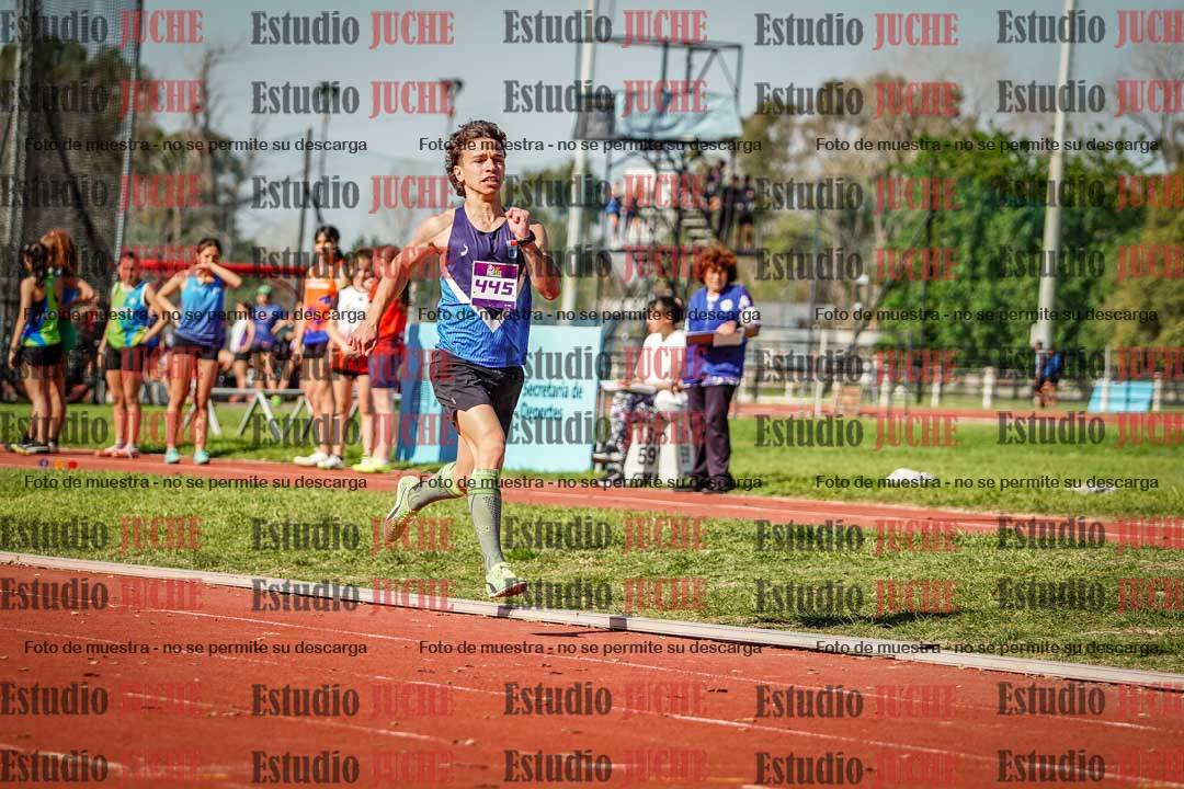 Fotos de los 600 m llanos de varones
