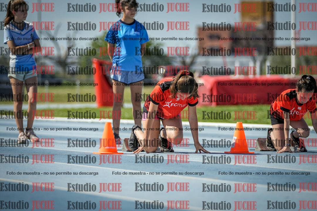 Fotos de los 50 m llanos de mujeres