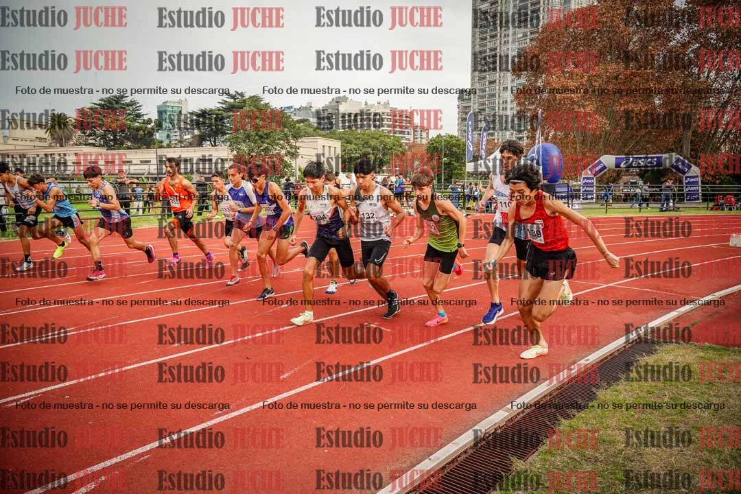 Fotos de los 1500 m llanos de varones