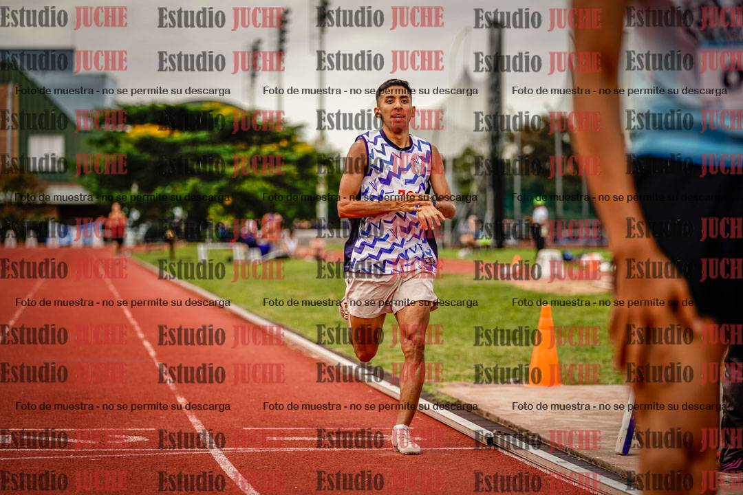 Fotos de los 800 m de varones
