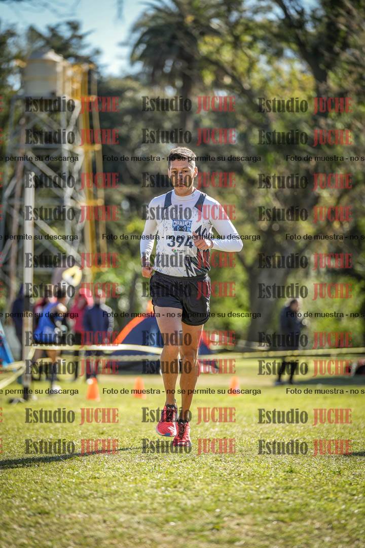 Fotos de la llegada del cross de 8000 m