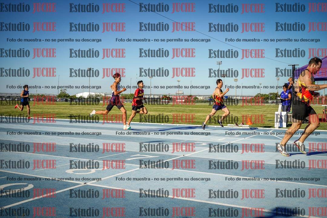 Fotos de los 400 m llanos de varones
