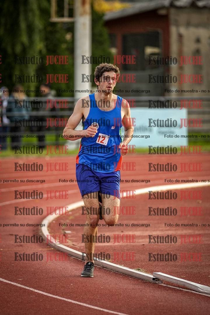 Fotos de los 1500 m llanos de varones