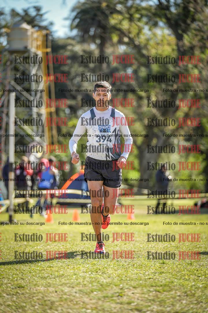Fotos de la llegada del cross de 8000 m
