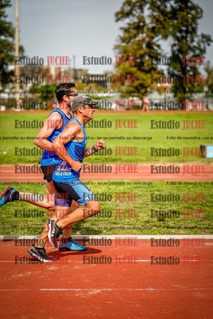 Fotos de los 3000 m llanos de varones