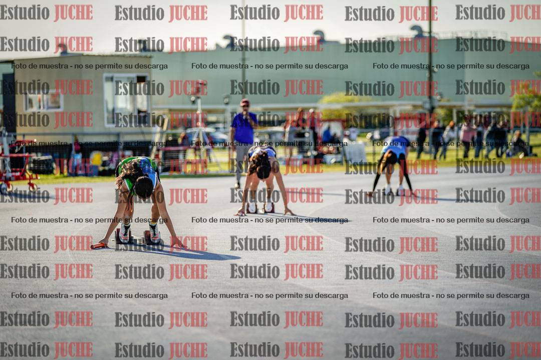 Fotos de las postas 4x100 m llanos de mujeres