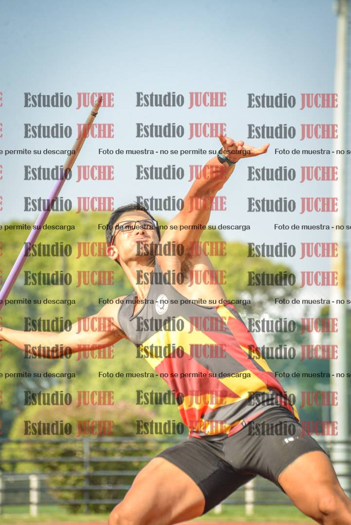 Fotos del lanzamiento de jabalina de varones