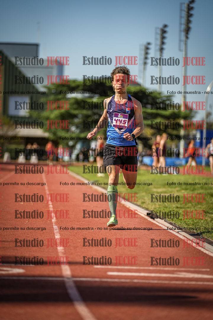 Fotos de los 600 m llanos de varones