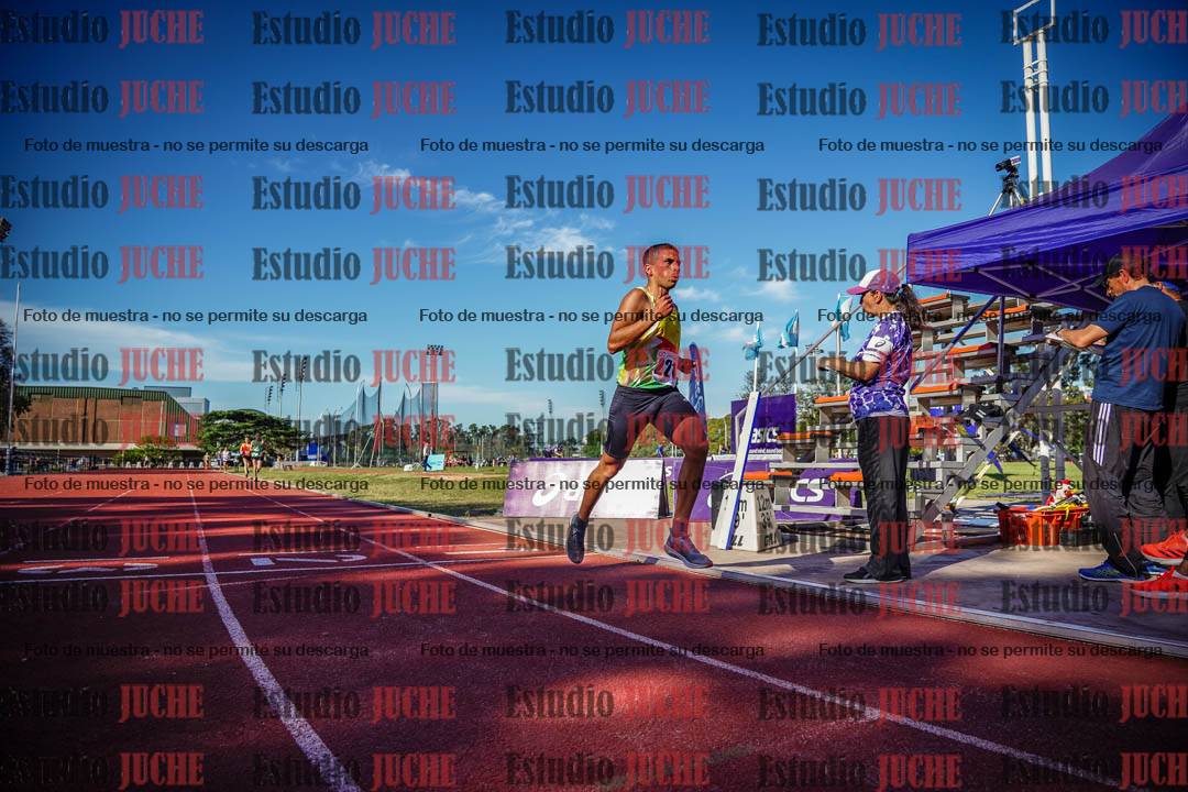 Fotos de los 5000 m llanos de varones